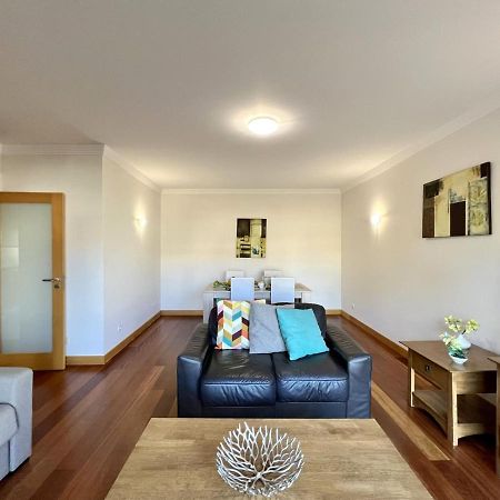 Albufeira Modern 4 With Pool By Homing Appartement Buitenkant foto